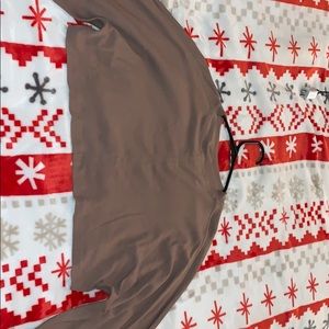 Lululemon cropped long sleeve